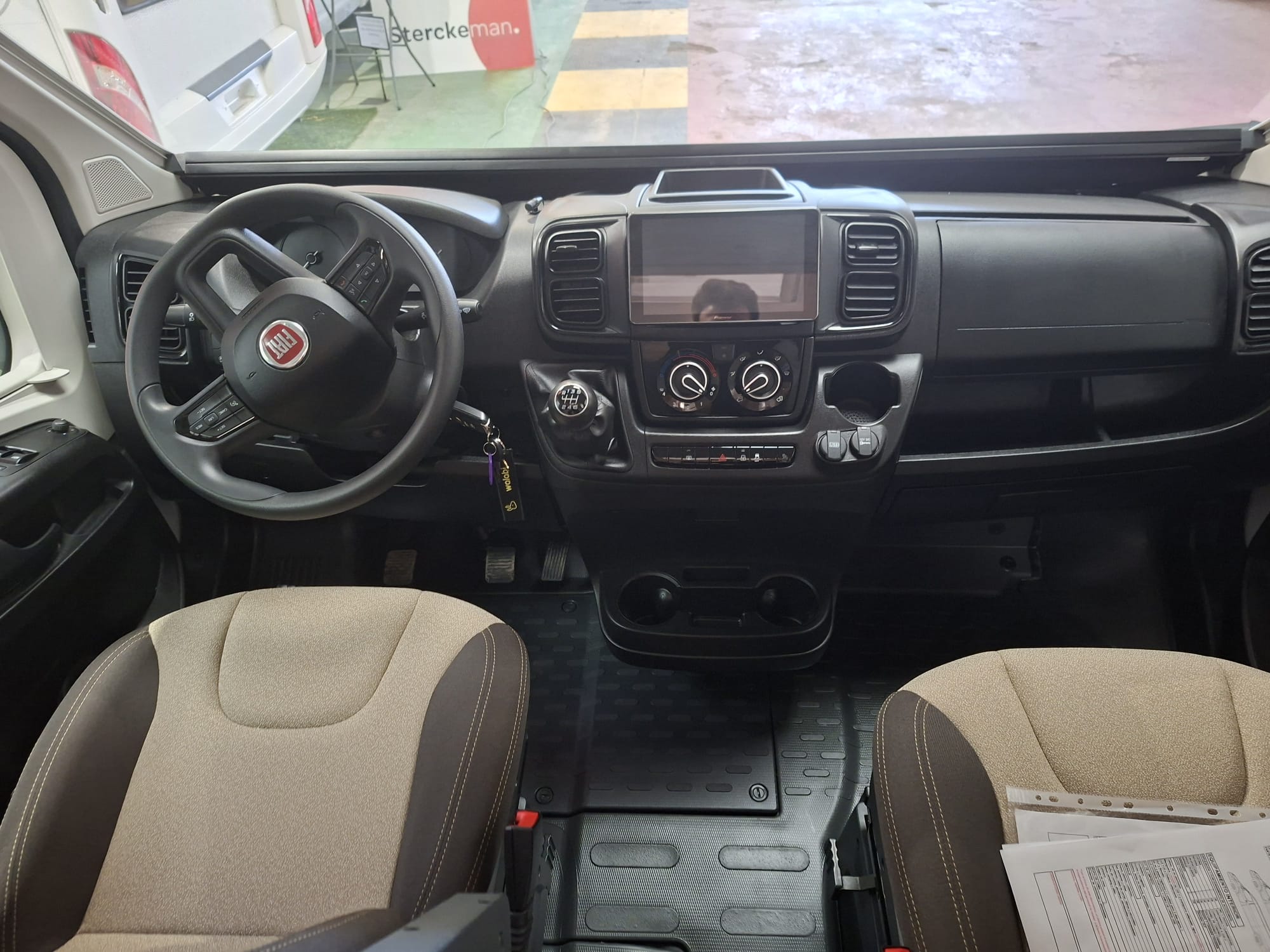 camper-2-plazas-11